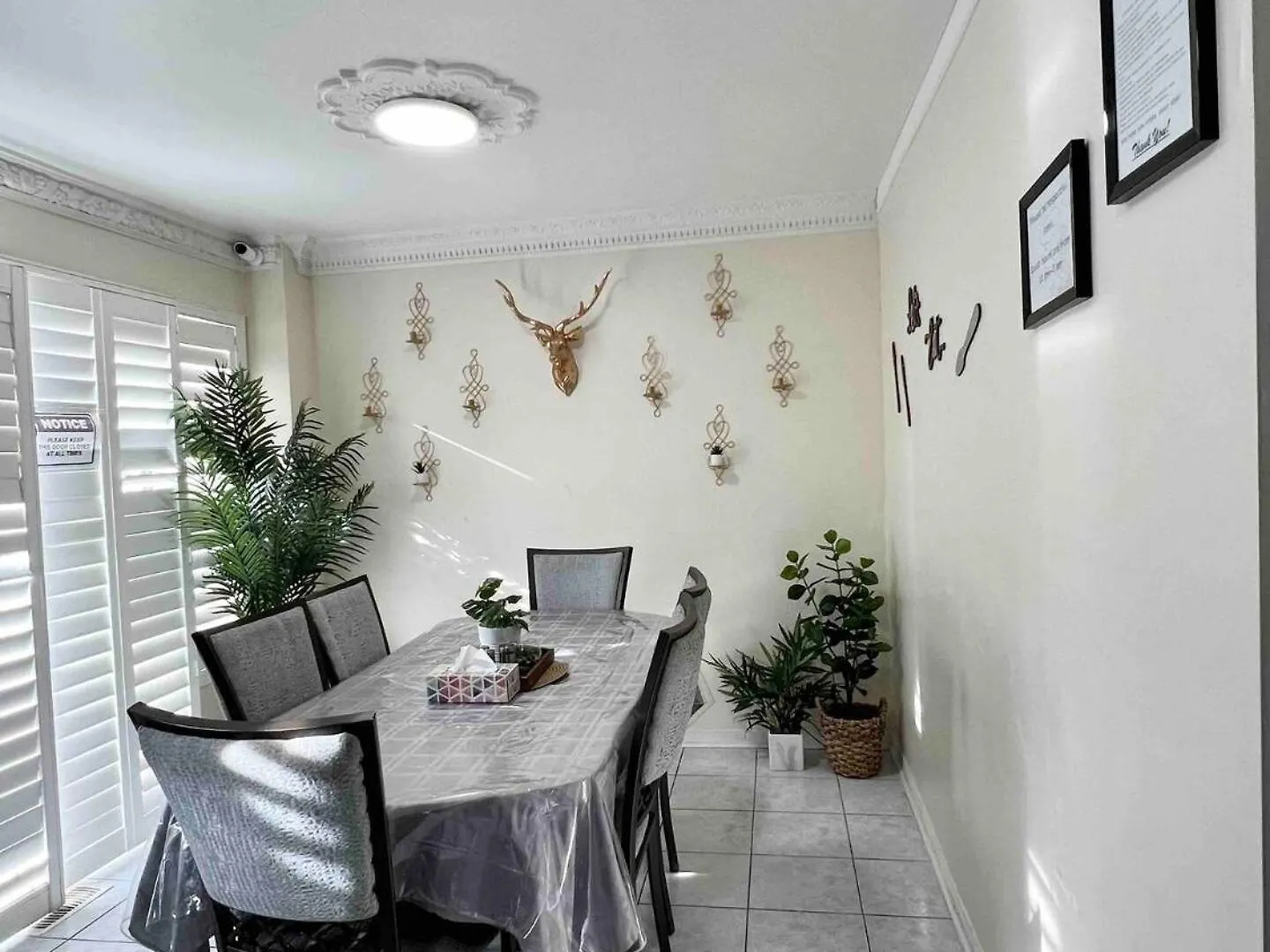 Holiday home R3 Private Room Near Airport Mississauga